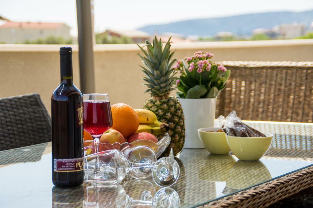 Villa Initium,Heated Pool All Season Trogir Eksteriør bilde